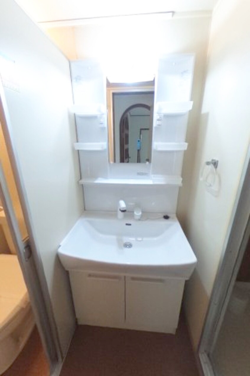  サンライト関戸