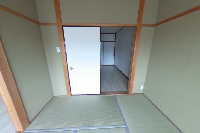  サンライト関戸