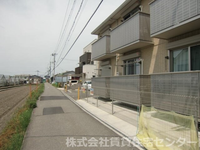  クレール出島