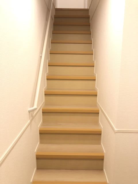 同仕様 ロイズ紀三井寺Ⅱ