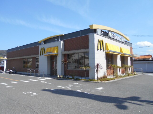 マクドナルド42号有田店様(ファストフード)まで2433m きのくに線・紀勢本線/箕島駅 徒歩20分 2階 築16年