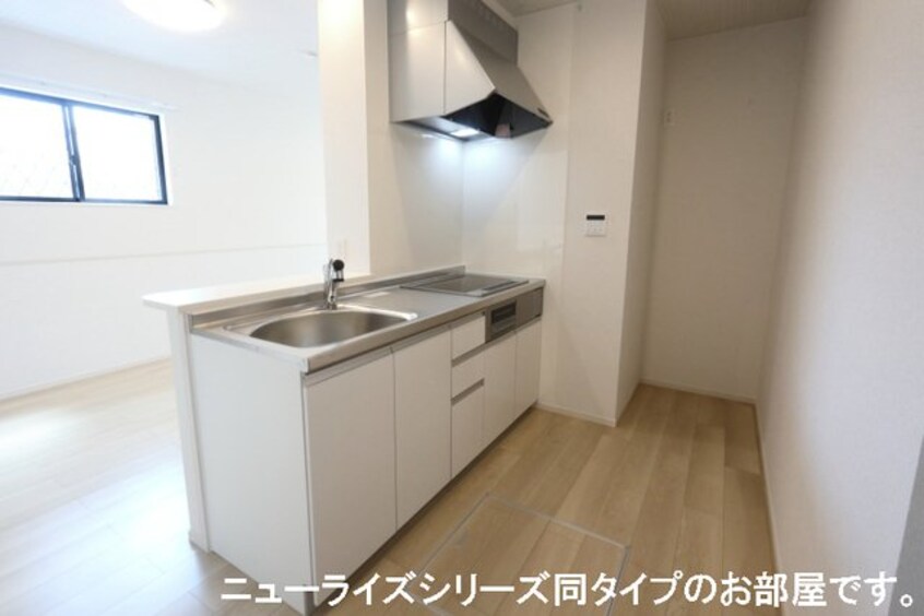 同仕様 きのくに線・紀勢本線/紀三井寺駅 徒歩6分 1階 建築中
