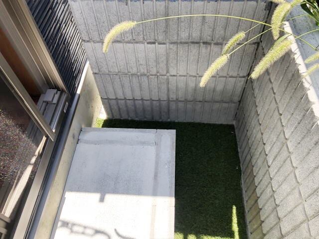 同仕様　専用庭 TJ御坊