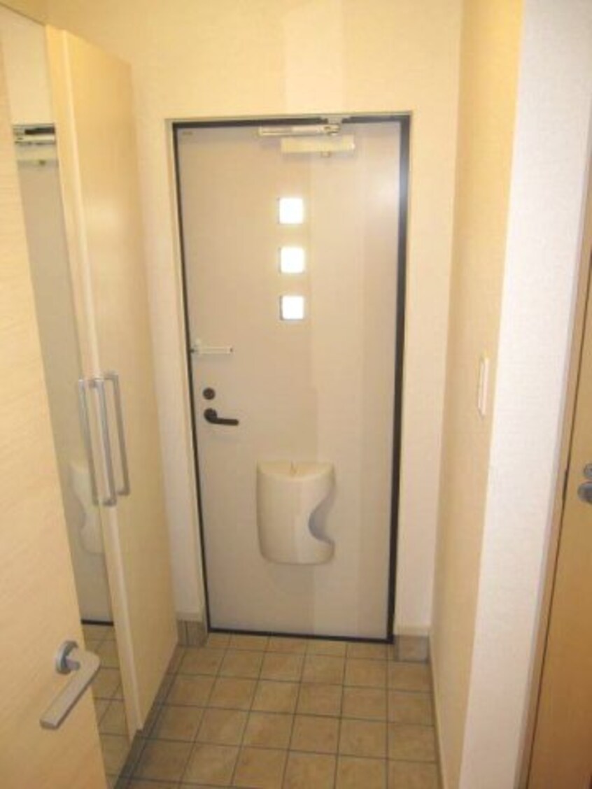 同仕様 紀州鉄道/学門駅 徒歩14分 1階 築7年