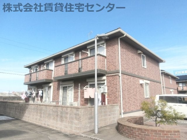  パイン テイル　Ｃ棟