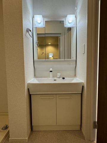 同仕様 きのくに線・紀勢本線/黒江駅 徒歩16分 2階 1年未満