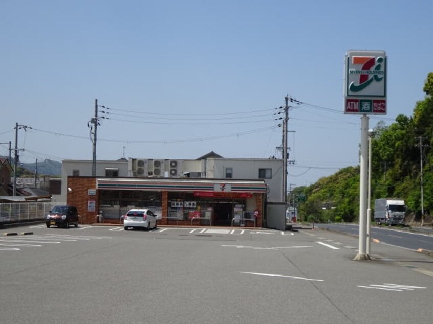 セブンイレブン 海南重根店様(コンビニ)まで2128m きのくに線・紀勢本線/海南駅 バス13分高畠下車:停歩3分 2階 築23年