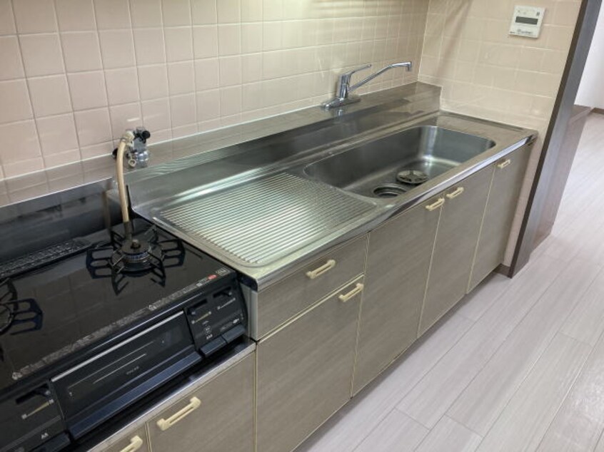  ライジング関戸