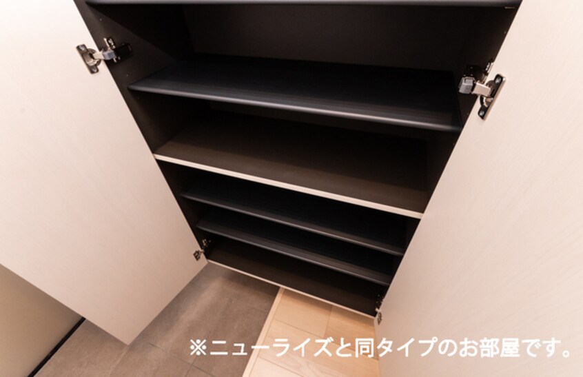 同仕様 ソレアード・ポールⅢ