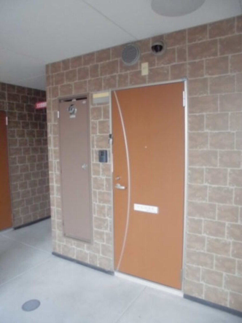  南海本線/和歌山市駅 バス6分花王橋下車:停歩11分 1階 築17年