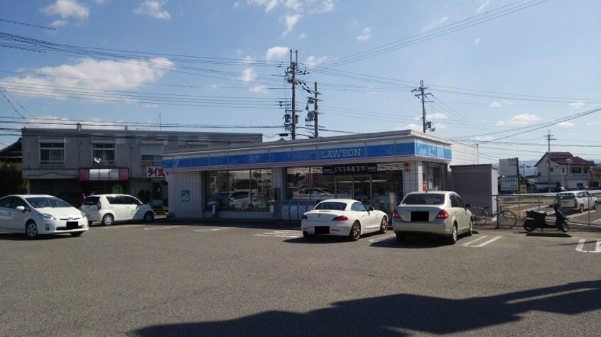 ローソン 岩出川尻店様(コンビニ)まで858m ラゴーア・アネシスⅡ