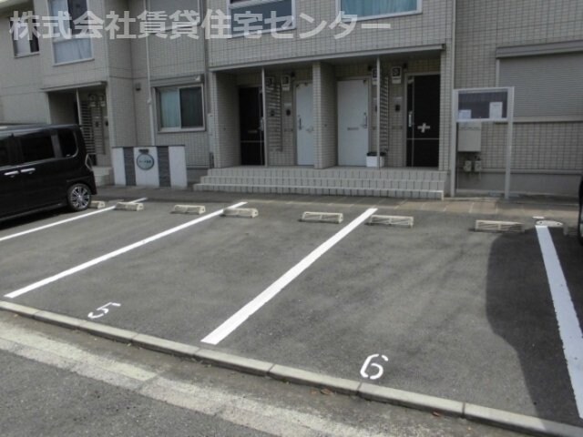  和歌山線/和歌山駅 バス15分和歌川大橋下車:停歩3分 1階 築14年