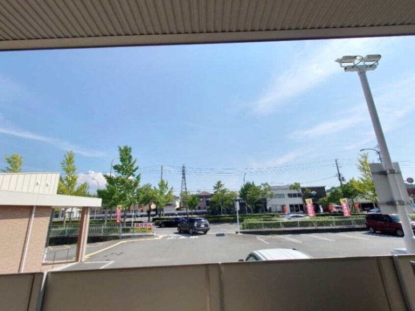  和歌山線/和歌山駅 バス15分和歌川大橋下車:停歩3分 1階 築14年