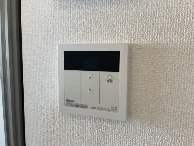 同仕様 南海本線/和歌山市駅 バス15分小二里下車:停歩3分 2階 築4年
