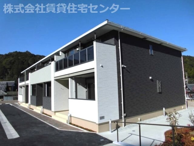  ネオ・エリタージュ