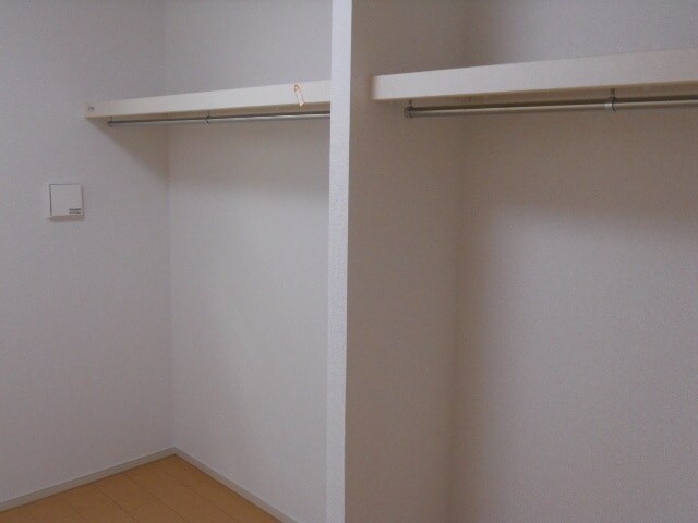  フォレスタ吹上