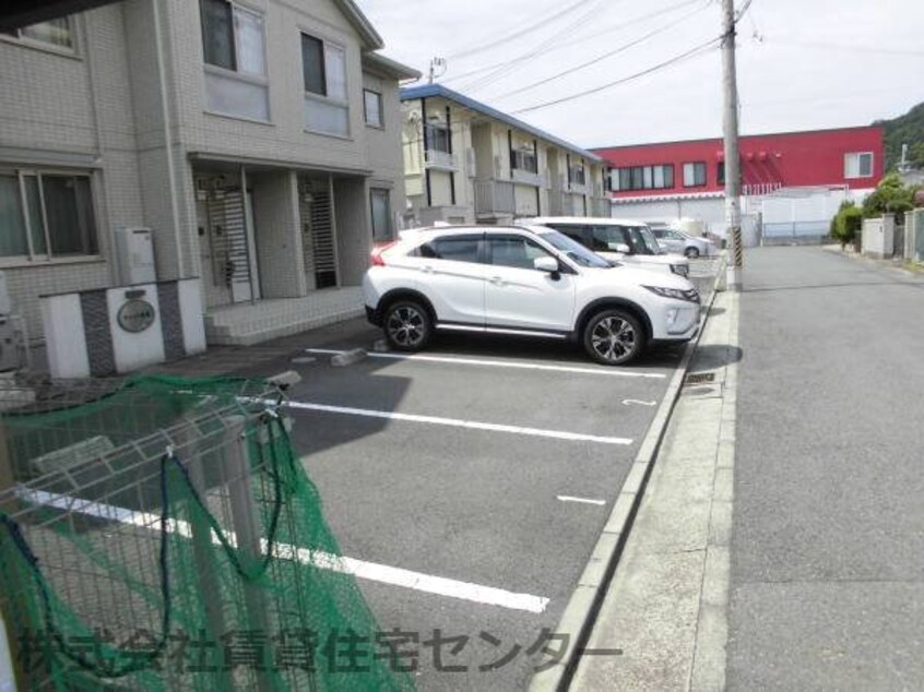  阪和線・羽衣線/和歌山駅 バス15分和歌川大橋下車:停歩3分 2階 築12年