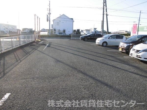  きのくに線・紀勢本線/紀三井寺駅 バス15分布引南下車:停歩3分 1階 築25年