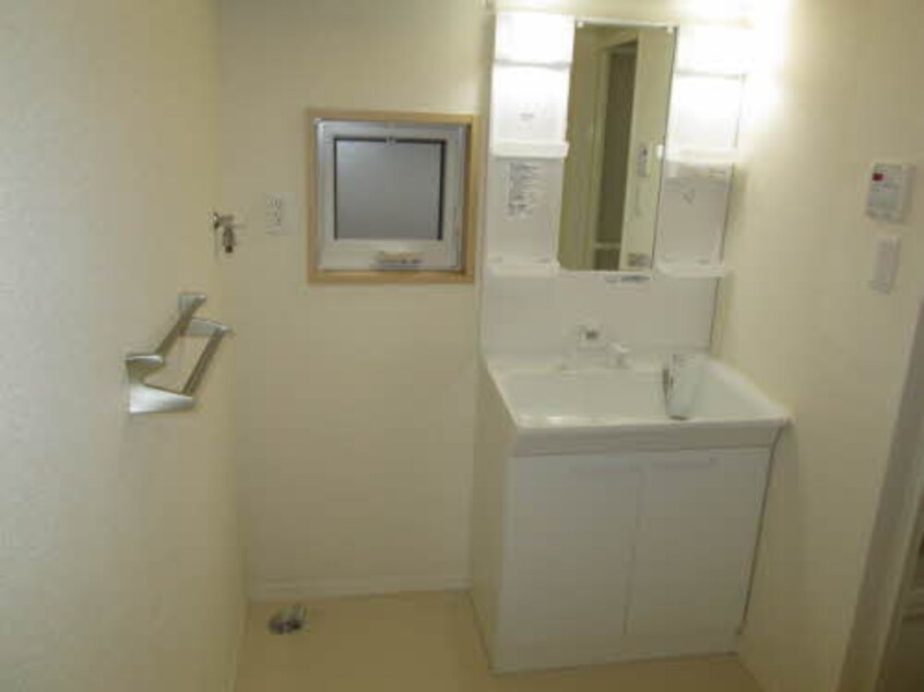  シャーメゾン１８