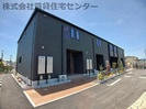 バンブーグロー岩出の外観