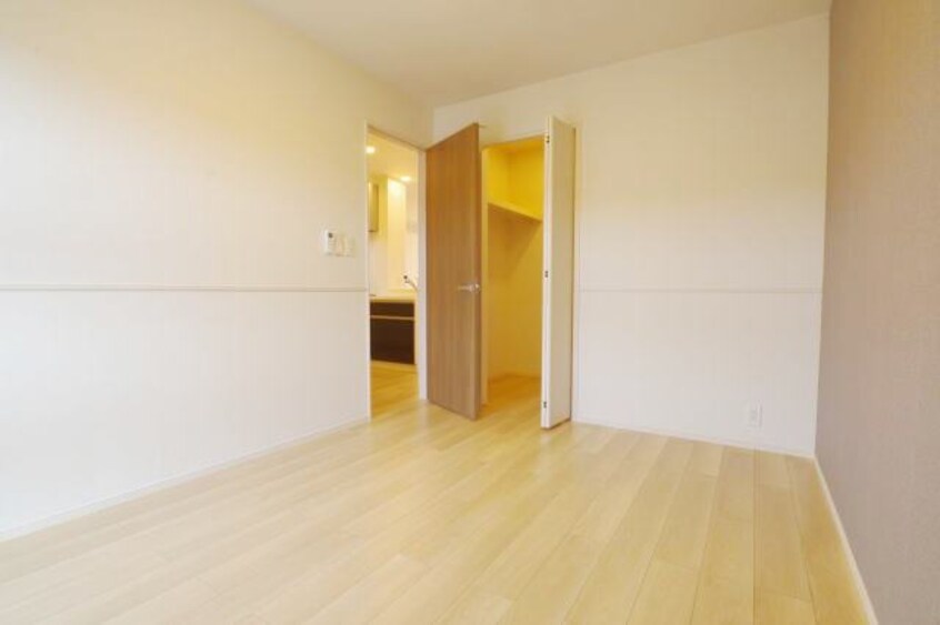  ケーズコート中迫3