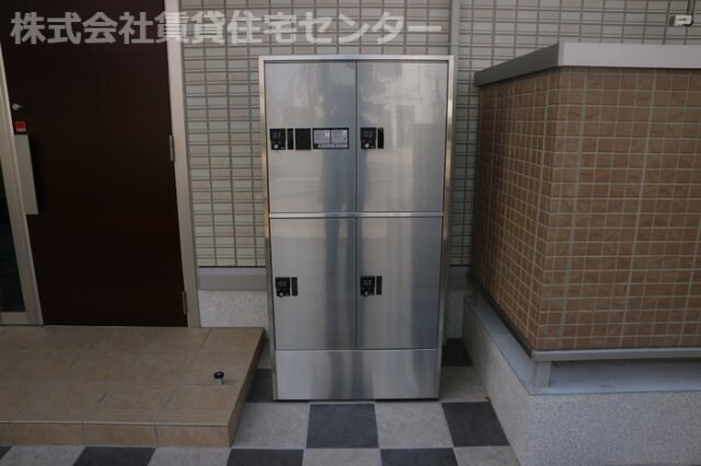 宅配BOX D-room吹屋町　B棟
