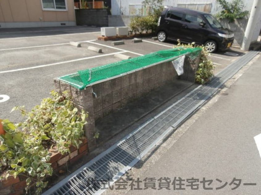  シャーメゾン秋月