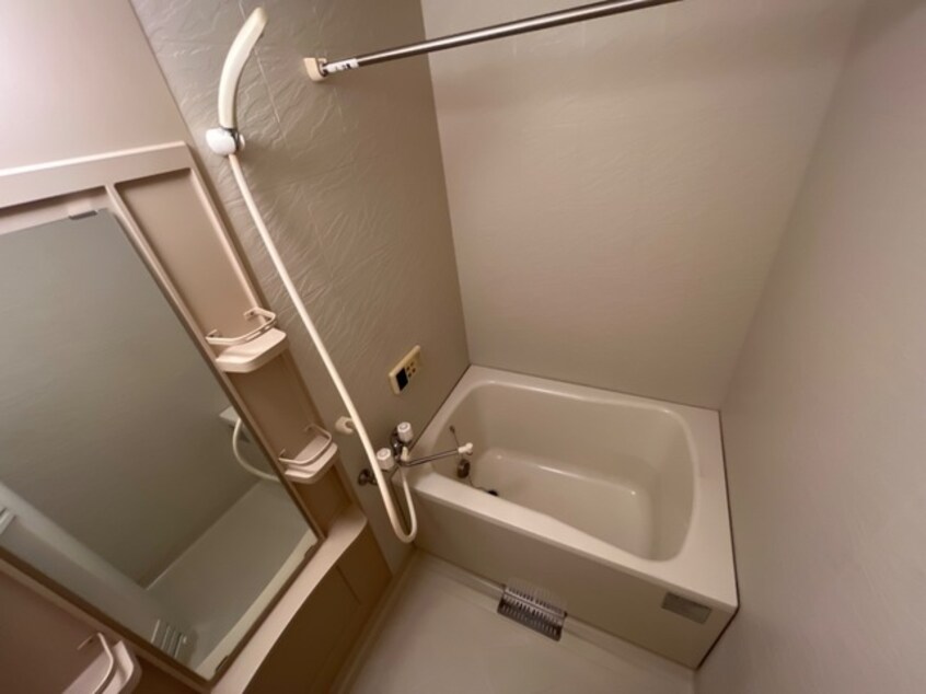  コムス・エルアール