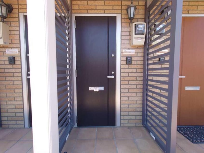  南海本線/和歌山市駅 バス30分長路下車:停歩6分 2階 築16年