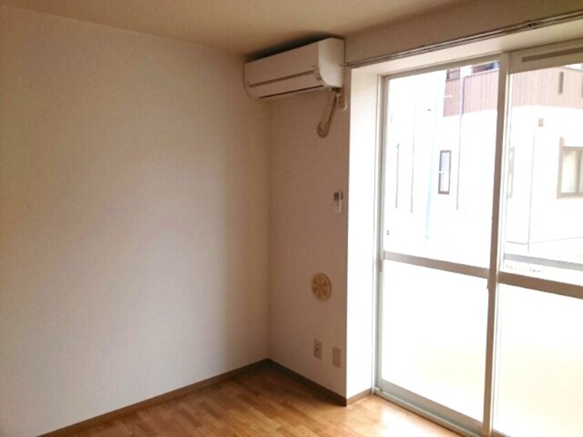  メゾンラフィネＢ