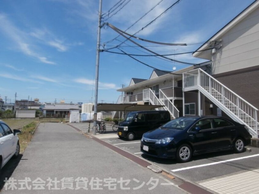  メゾンラフィネＢ