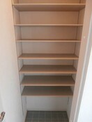  ファミール中之島