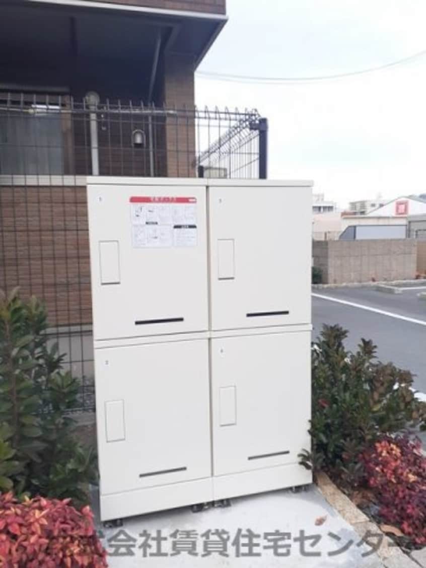 宅配ボックス きのくに線・紀勢本線/和歌山市駅 バス17分長路下車:停歩3分 2階 築8年