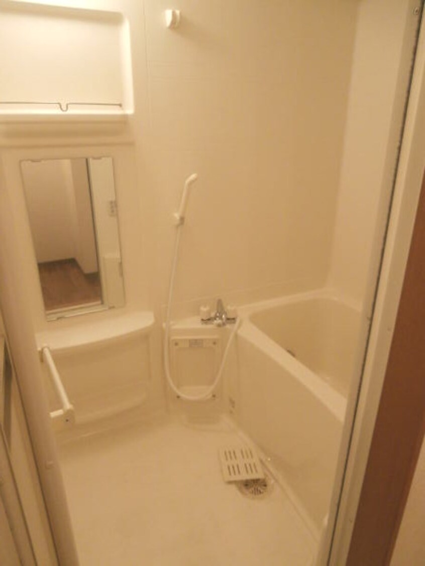  グランド アーネスト