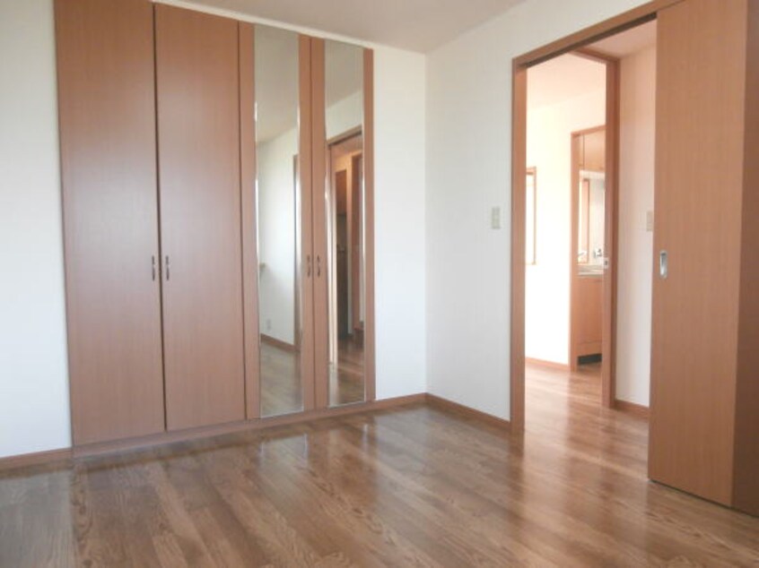  グランド アーネスト