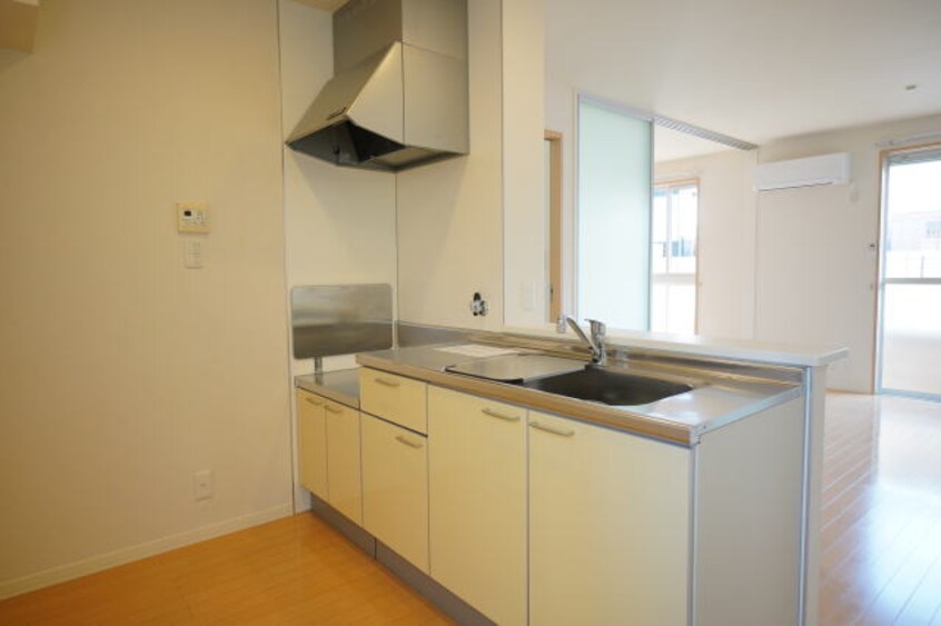  シャーメゾン縁