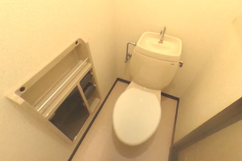  南海本線/和歌山市駅 バス25分和歌浦下車:停歩6分 2階 築39年