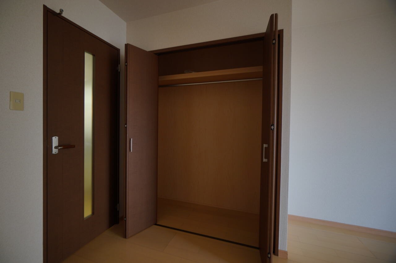  南海本線/和歌山市駅 バス6分花王橋下車:停歩10分 1階 築18年