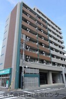 シャルマンフジ和歌山駅前の外観