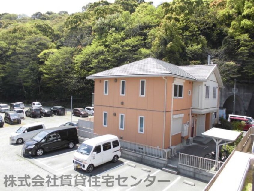  きのくに線・紀勢本線/和歌山市駅 バス25分大浦下車:停歩5分 2階 築17年