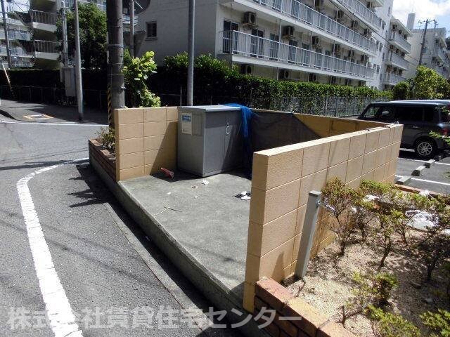  きのくに線・紀勢本線/和歌山市駅 バス25分大浦下車:停歩5分 2階 築17年