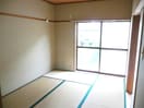  ハイツ泉