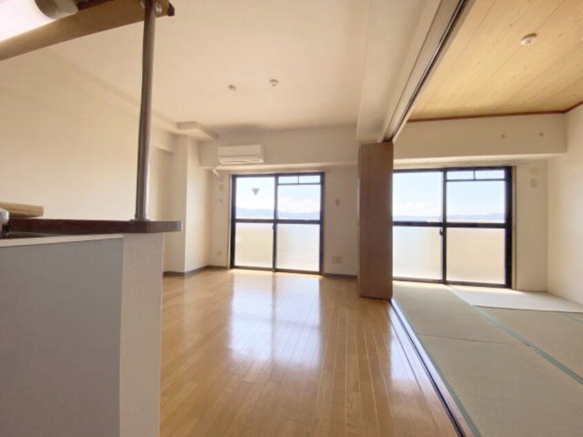 同仕様 EAST VILLAGE 2001