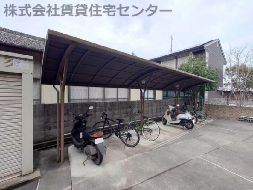  パインズコートⅡ