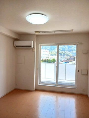  きのくに線・紀勢本線/海南駅 徒歩2分 2階 築12年