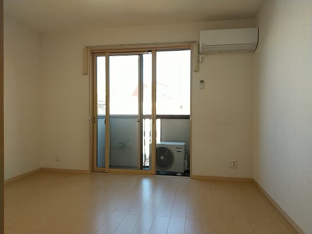  ベアーレ ディモーラ