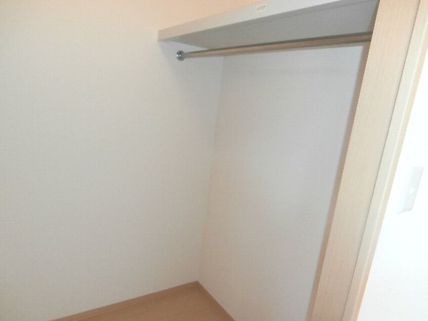 同仕様 パイン テイル　Ａ棟