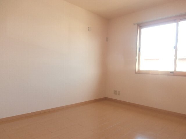 同仕様 パイン テイル　Ａ棟