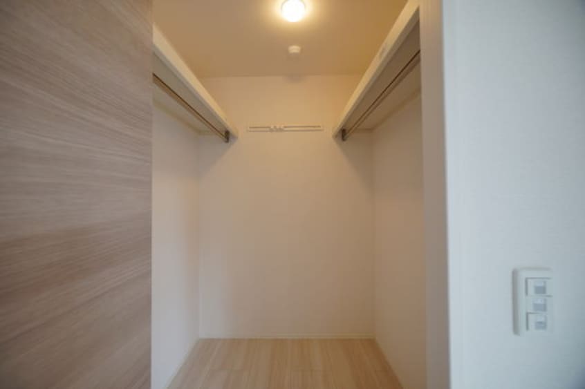 同仕様 南海本線/和歌山市駅 バス15分小二里下車:停歩3分 1階 築4年