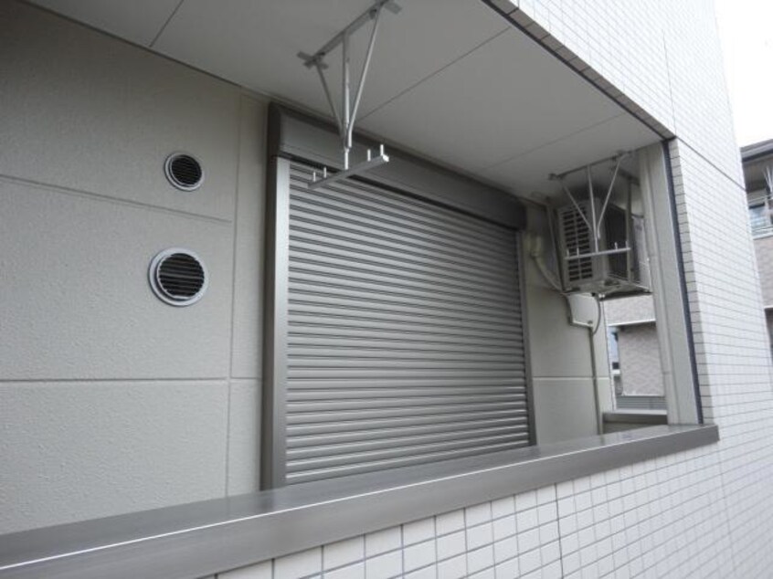  アジャートくろだ